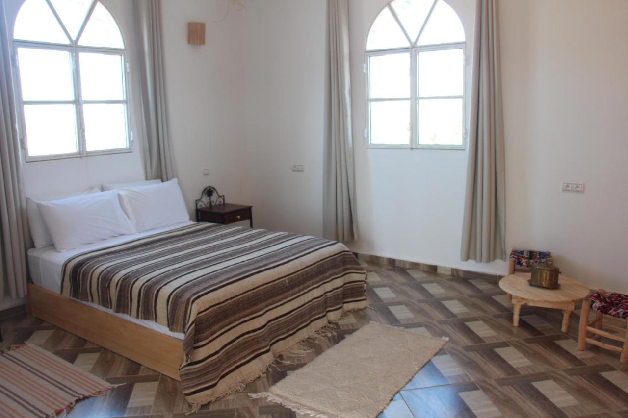 Bed and Breakfast Les Jardins Fleuris As-Suwajra Zewnętrze zdjęcie