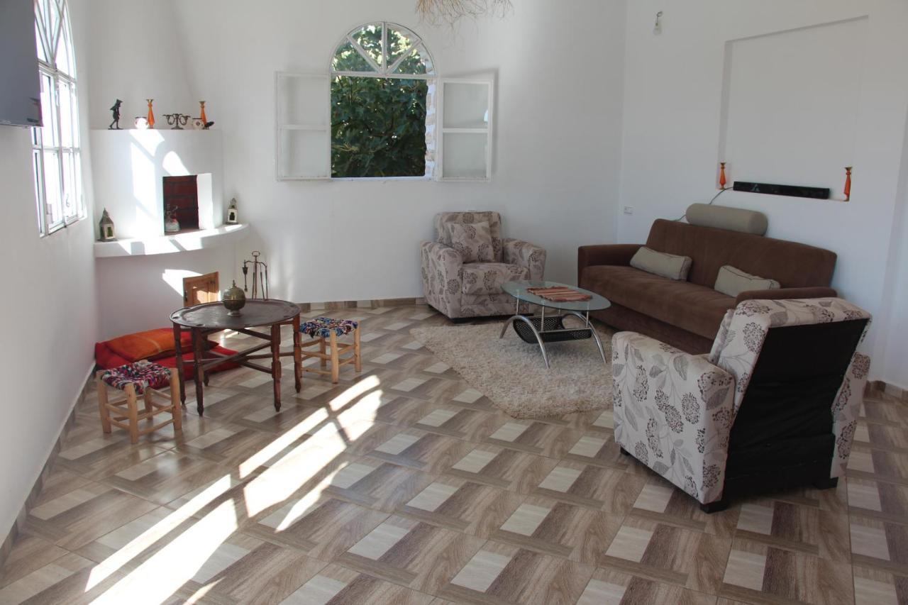 Bed and Breakfast Les Jardins Fleuris As-Suwajra Zewnętrze zdjęcie