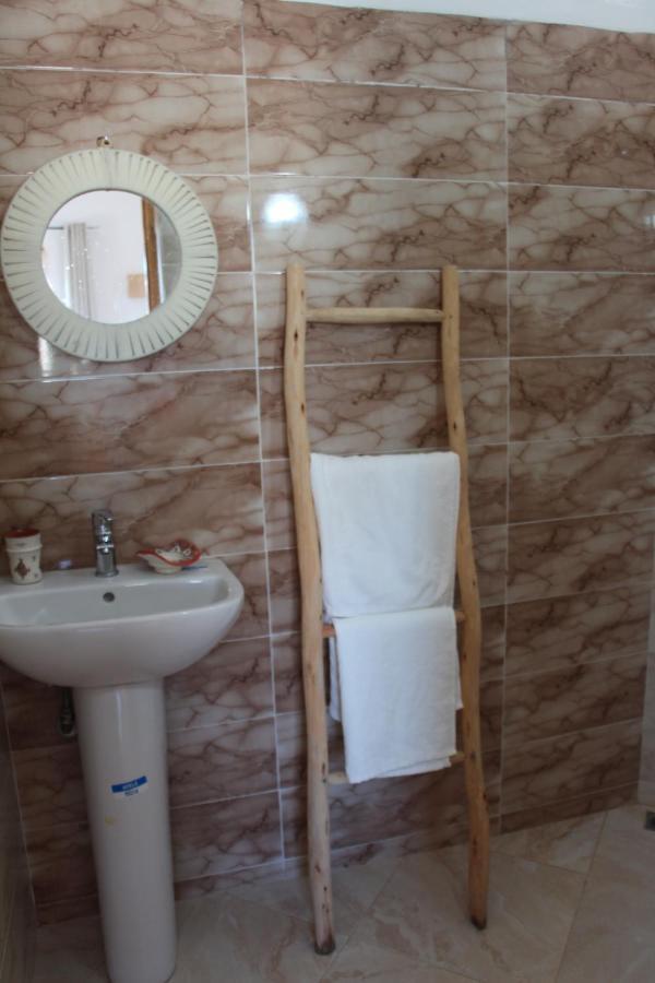 Bed and Breakfast Les Jardins Fleuris As-Suwajra Zewnętrze zdjęcie